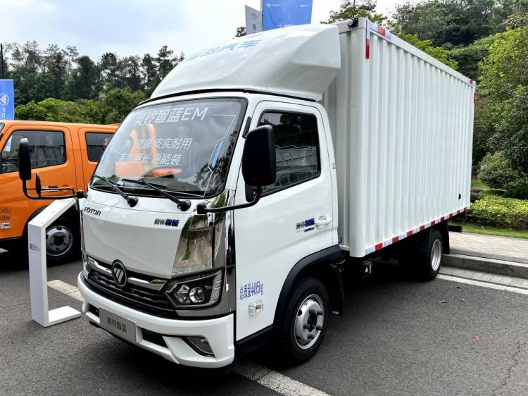 超能装！充电能跑一天，回本更快的福田奥铃智蓝EM纯电小轻卡